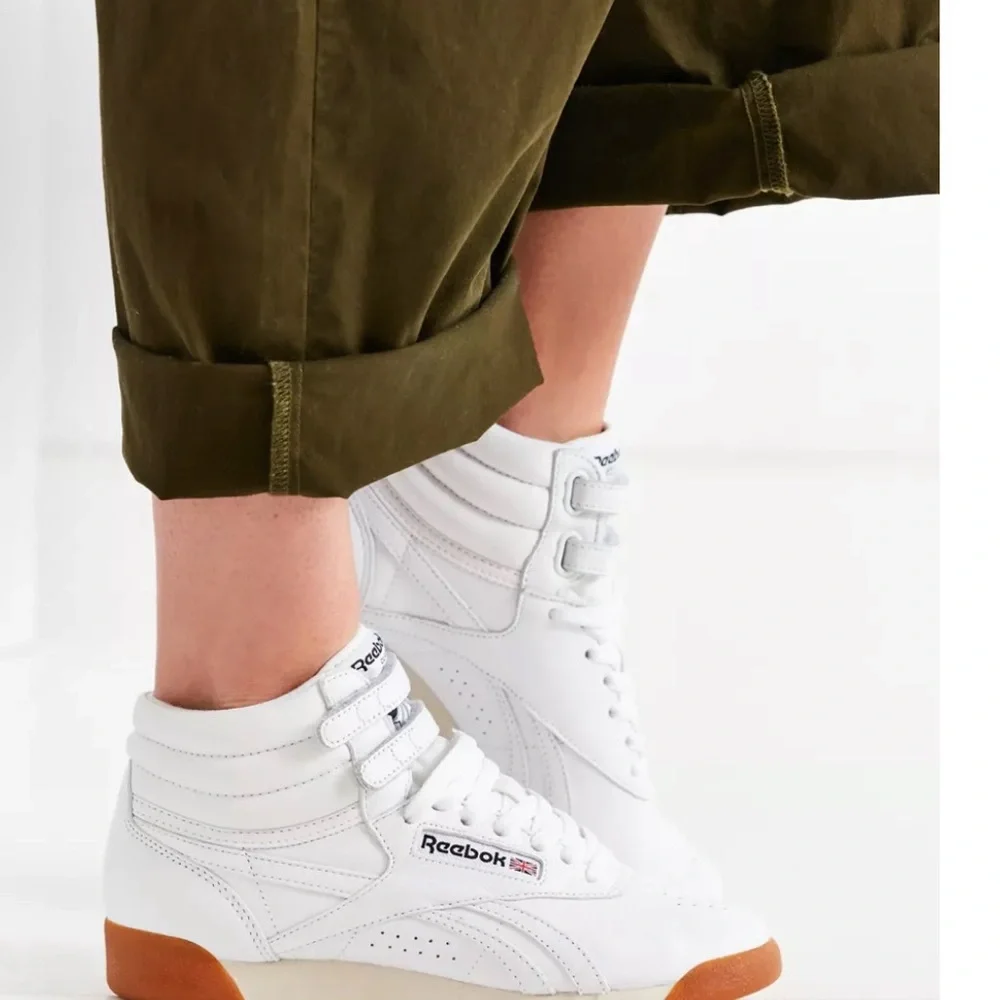 ♠️SOLD♠️ Reebok Freestyle Hi 5411 LTD  Retro High-Top Sneaker  White Navy - Picture 2 of 5
